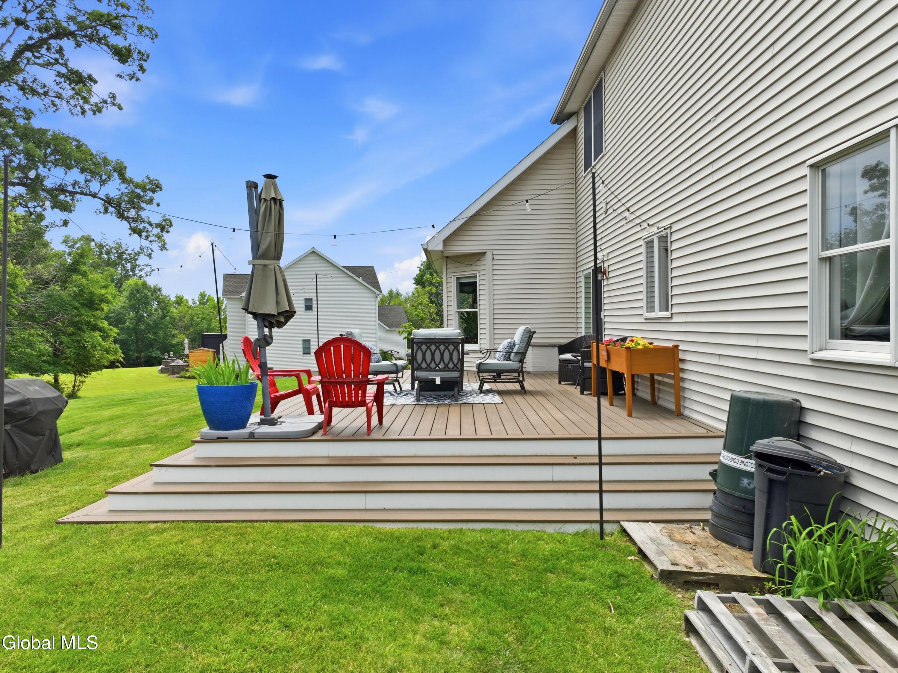 12 Bridget Circle Cohoes NY 12047