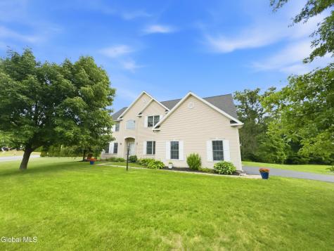 12 Bridget Circle Cohoes NY 12047
