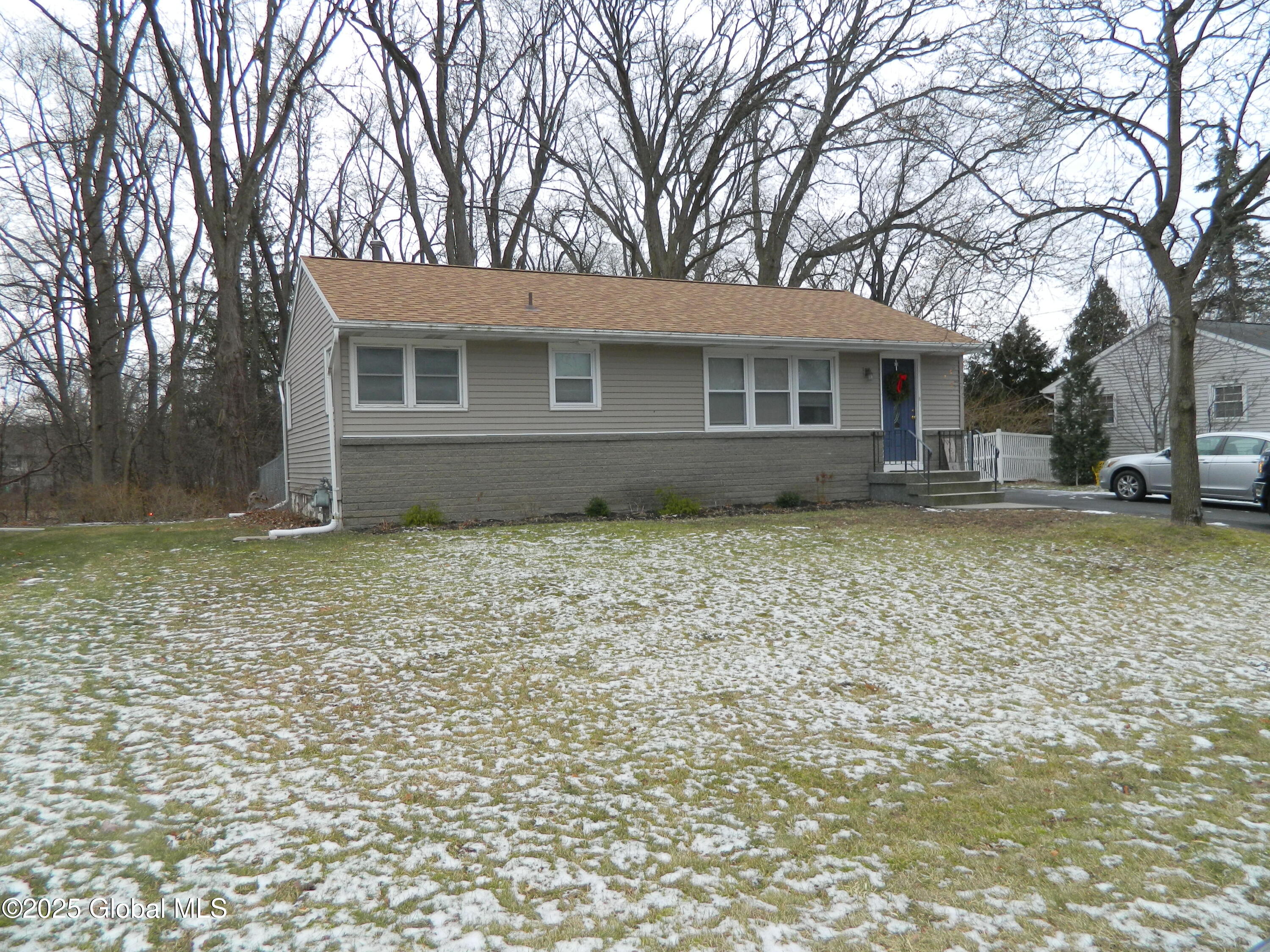 8 Riverview Terrace Rensselaer NY 12144