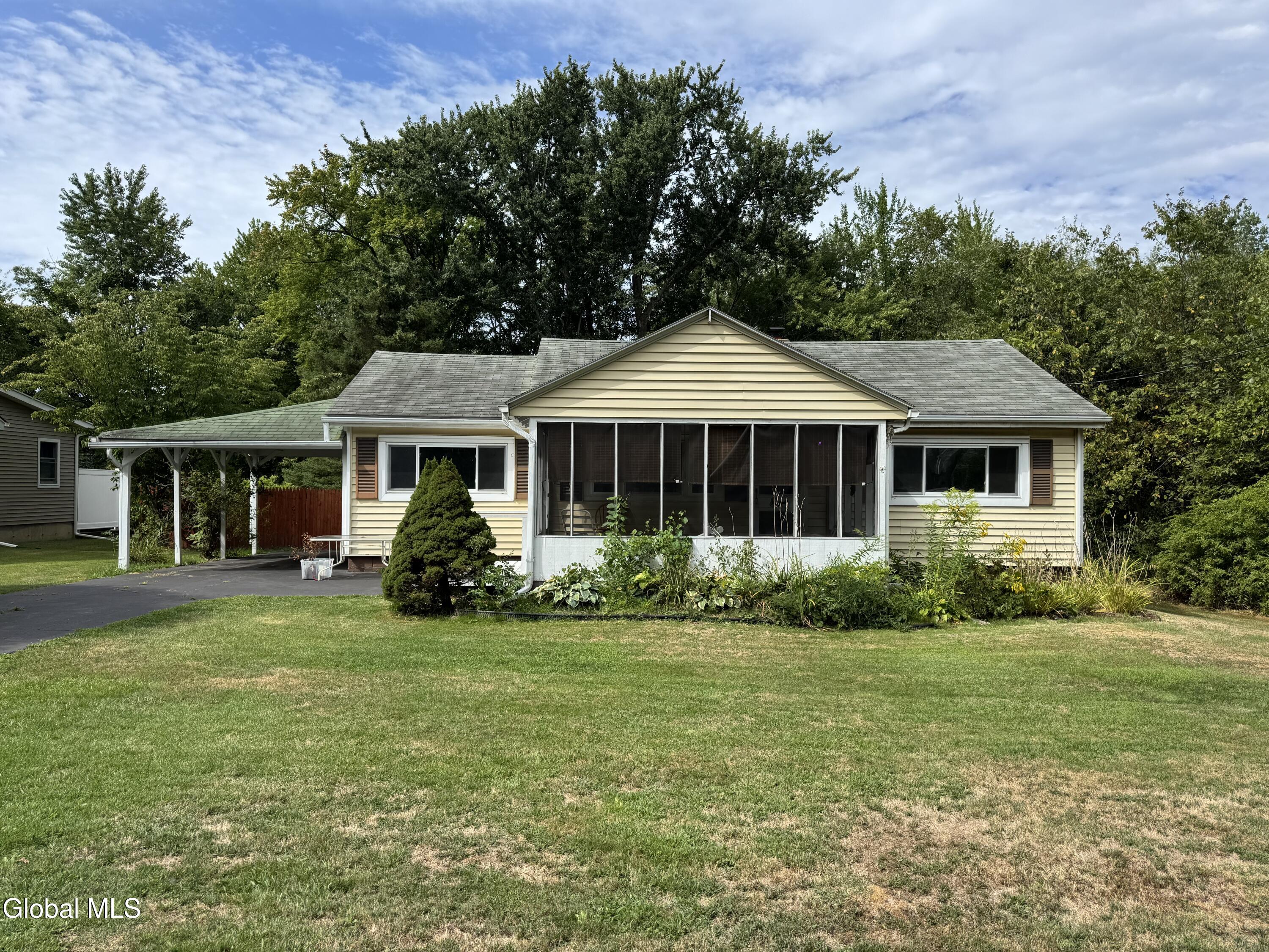22 Rugby Road East Greenbush NY 12061