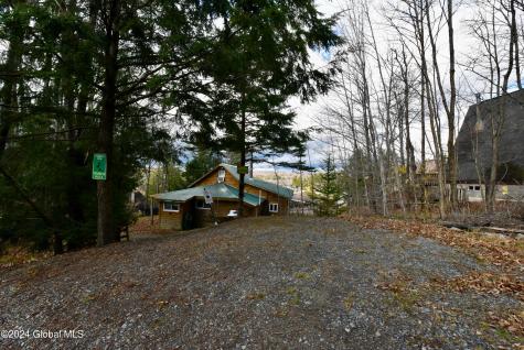 2 Mountain Street Middle Grove NY 12850