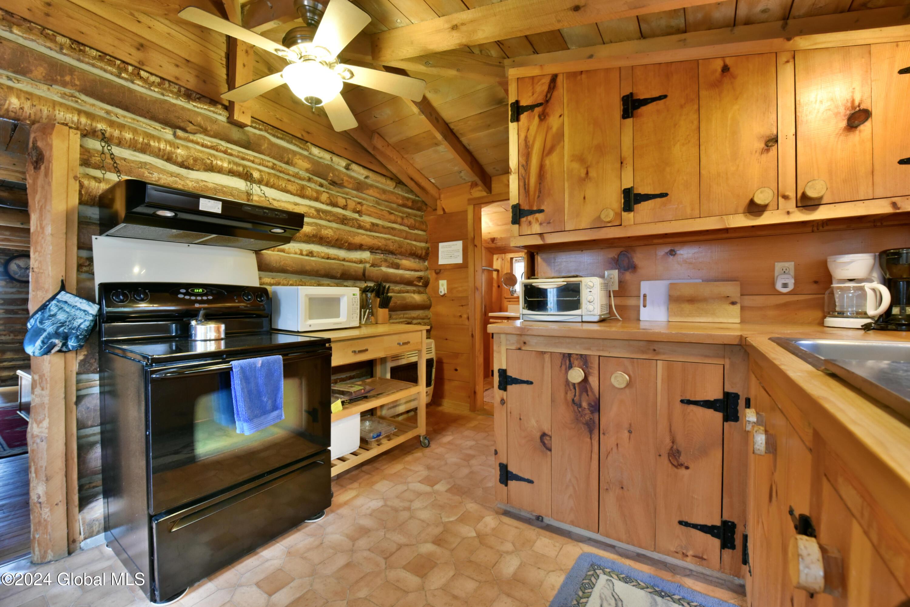 2 Mountain Street Middle Grove NY 12850