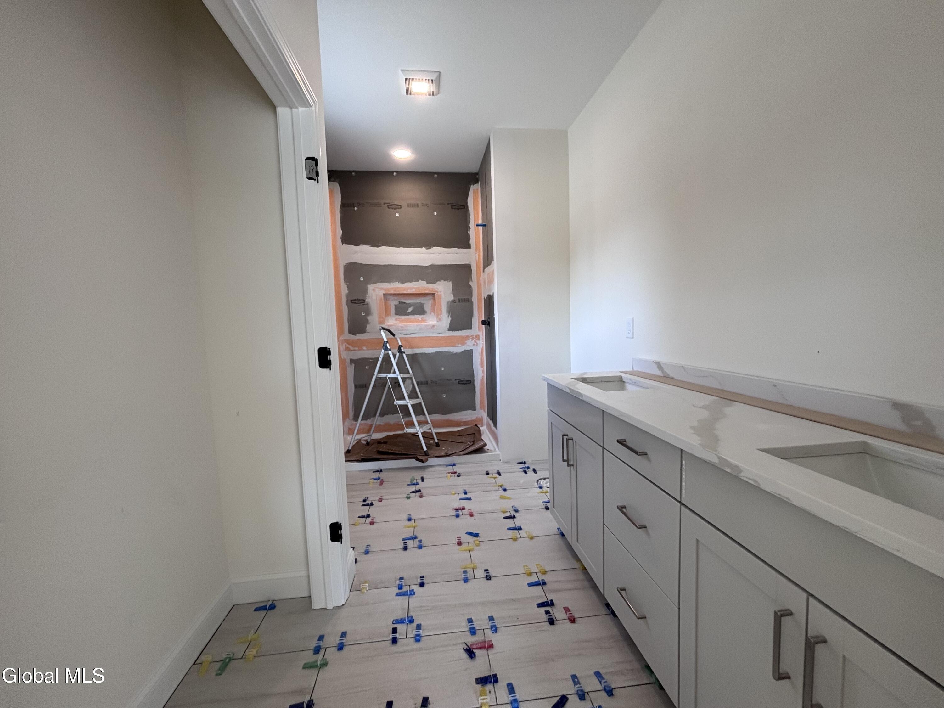 3 Wyatt's Way Clifton Park NY 12065