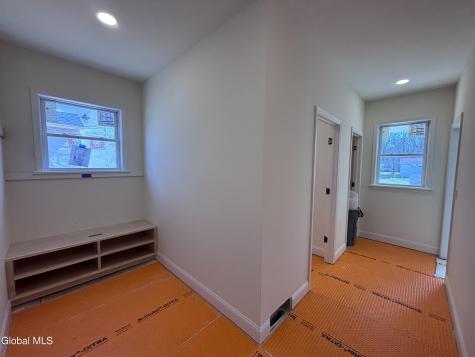 3 Wyatt's Way Clifton Park NY 12065