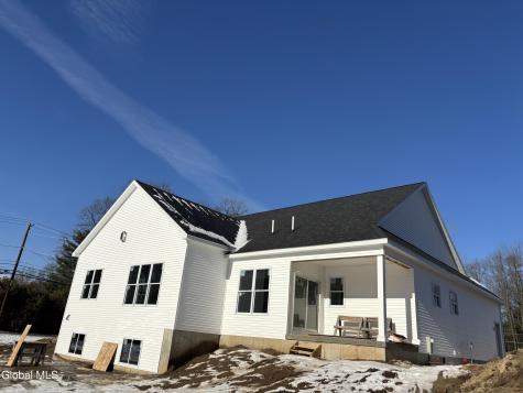 3 Wyatt's Way Clifton Park NY 12065