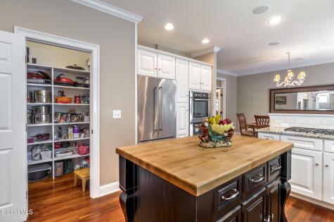 15 Wildwood Drive Loudonville NY 12211