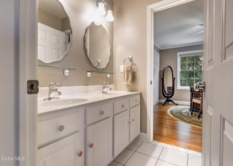 15 Wildwood Drive Loudonville NY 12211