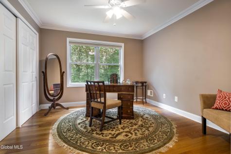 15 Wildwood Drive Loudonville NY 12211