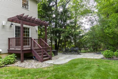 15 Wildwood Drive Loudonville NY 12211