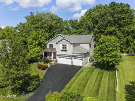15 Wildwood Drive Loudonville NY 12211