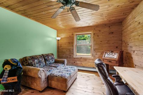 1091 Goldfoot Road Glenville NY 12302