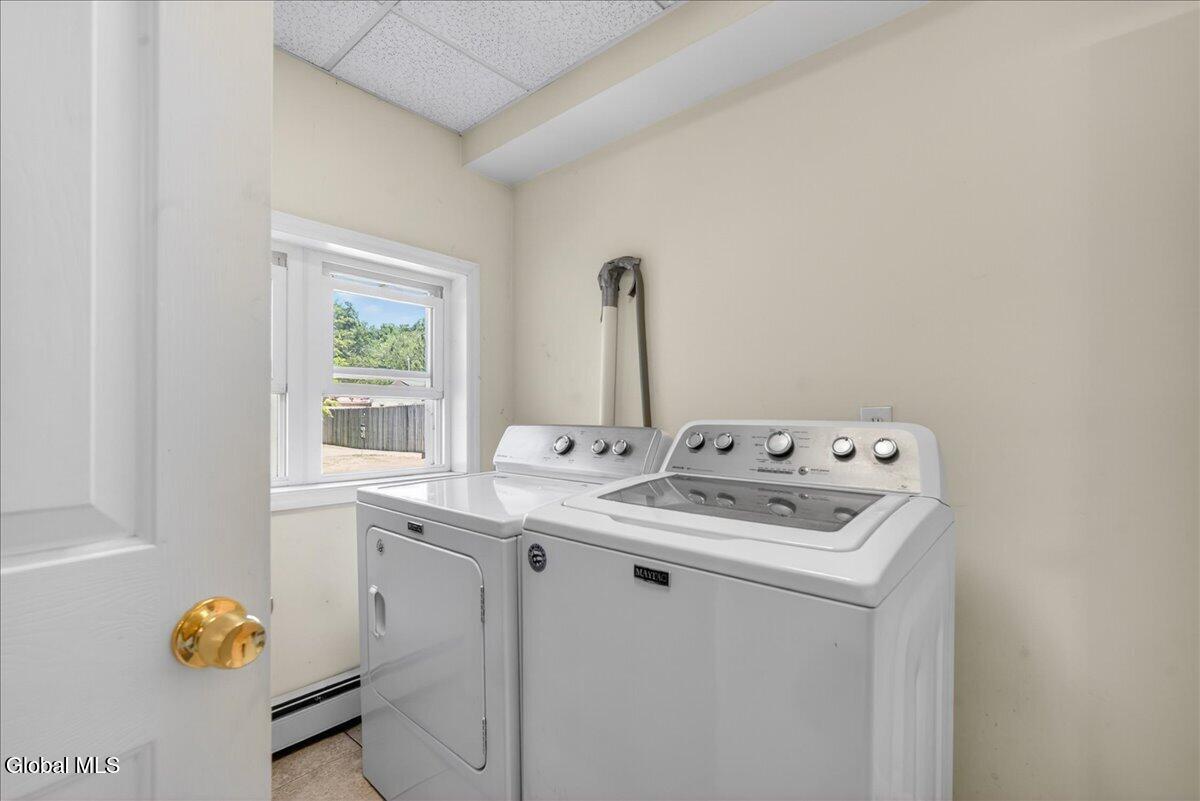 3423 Gari Lane Schenectady NY 12303