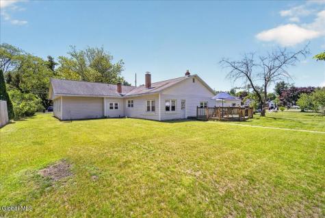 3423 Gari Lane Schenectady NY 12303