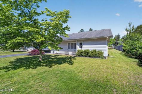 3423 Gari Lane Schenectady NY 12303