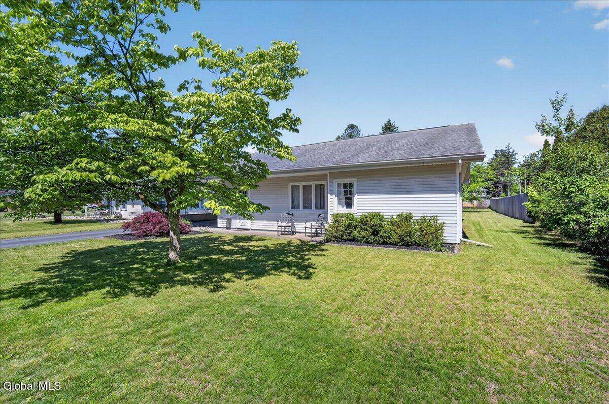3423 Gari Lane Schenectady NY 12303