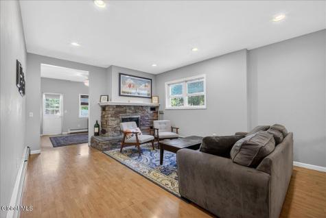 3423 Gari Lane Schenectady NY 12303