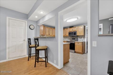 3423 Gari Lane Schenectady NY 12303
