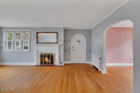7 Tudor Road Albany NY 12203