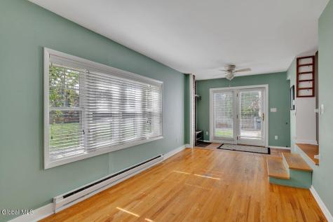 7 Tudor Road Albany NY 12203