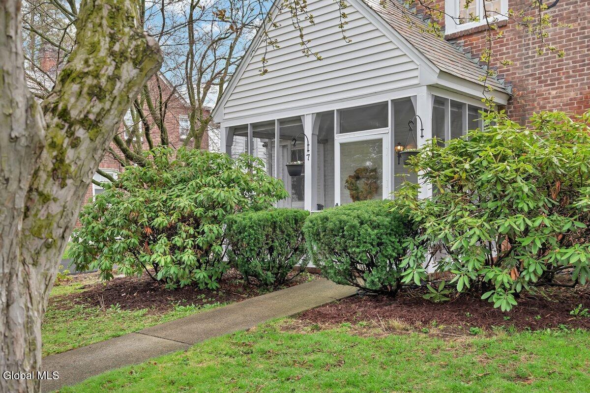 7 Tudor Road Albany NY 12203