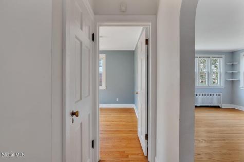 7 Tudor Road Albany NY 12203