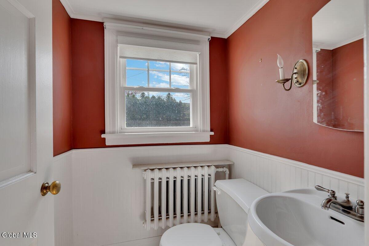 7 Tudor Road Albany NY 12203