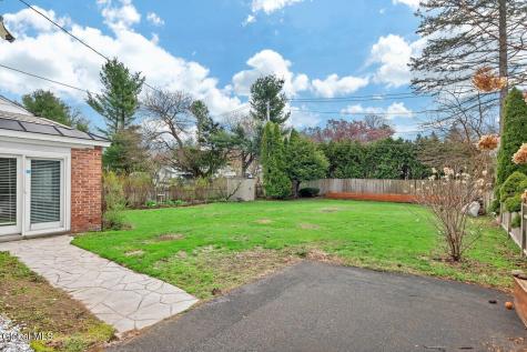 7 Tudor Road Albany NY 12203
