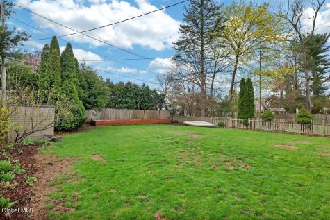 7 Tudor Road Albany NY 12203