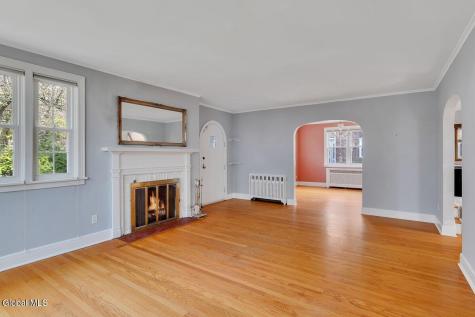 7 Tudor Road Albany NY 12203