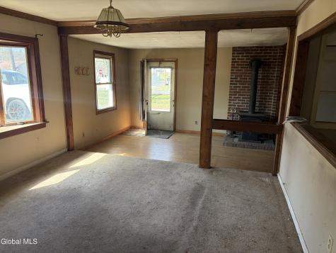 33 Wendell Street Ravena NY 12143