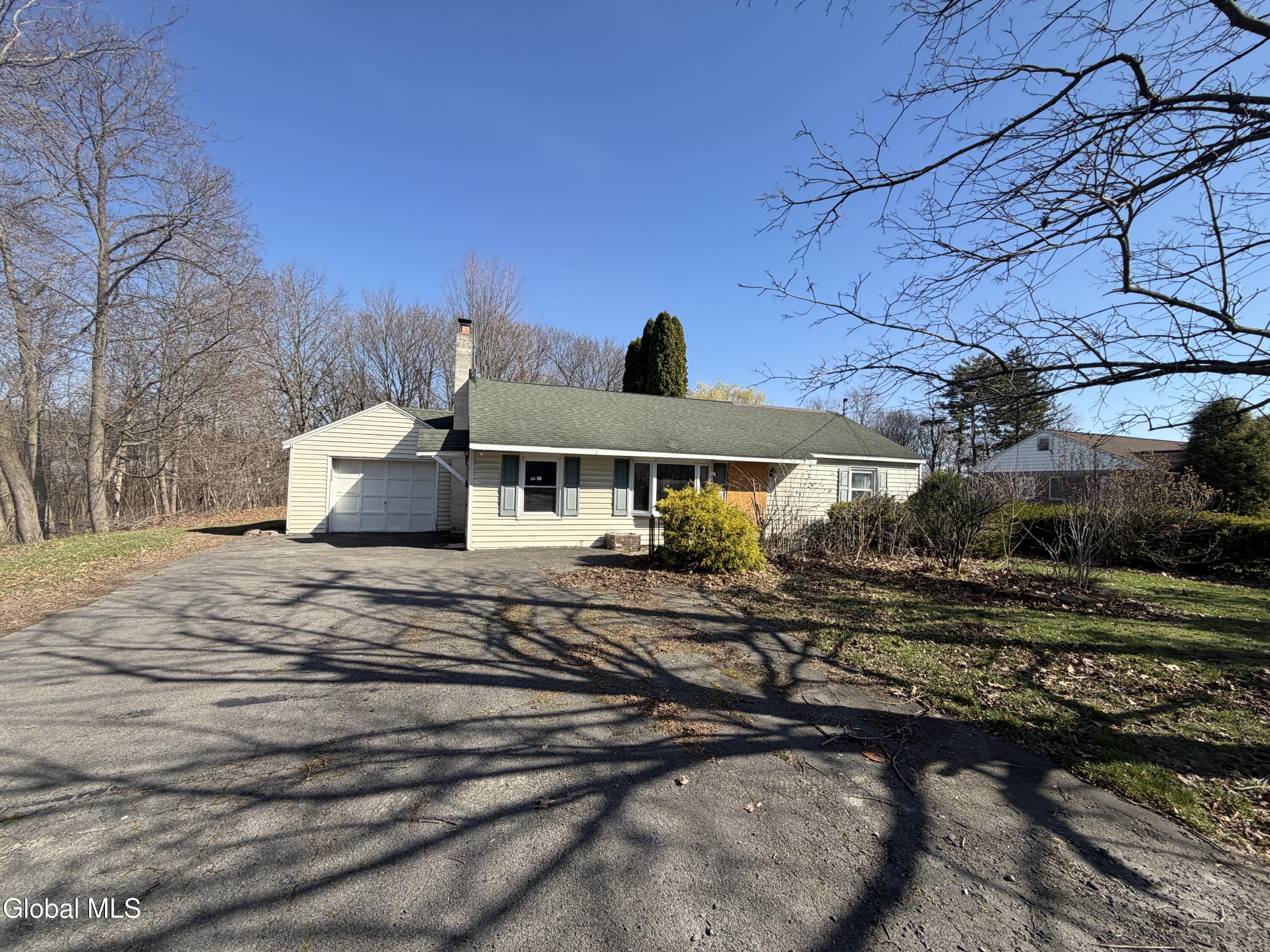 33 Wendell Street Ravena NY 12143