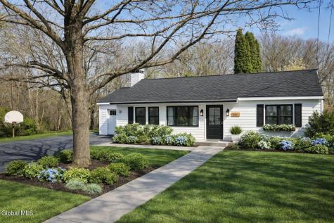 33 Wendell Street Ravena NY 12143