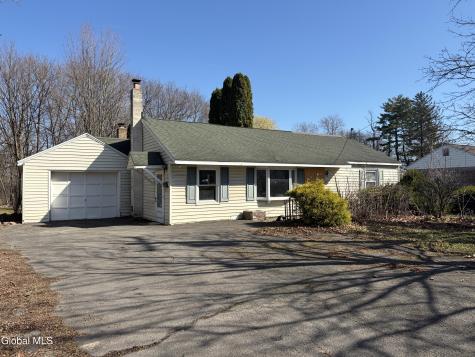 33 Wendell Street Ravena NY 12143