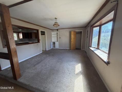 33 Wendell Street Ravena NY 12143