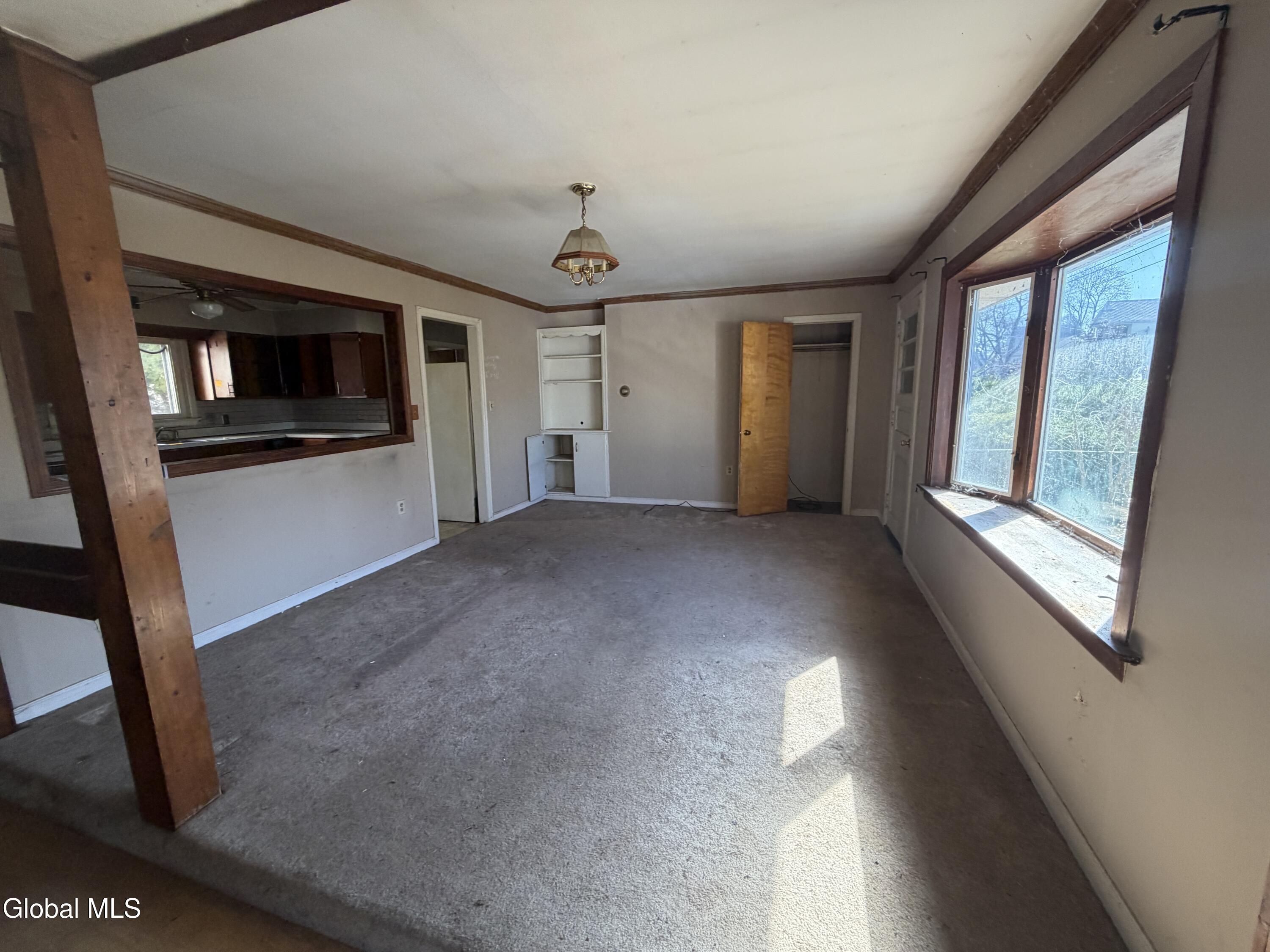 33 Wendell Street Ravena NY 12143