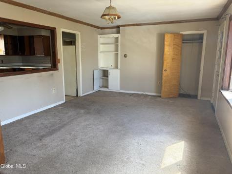 33 Wendell Street Ravena NY 12143