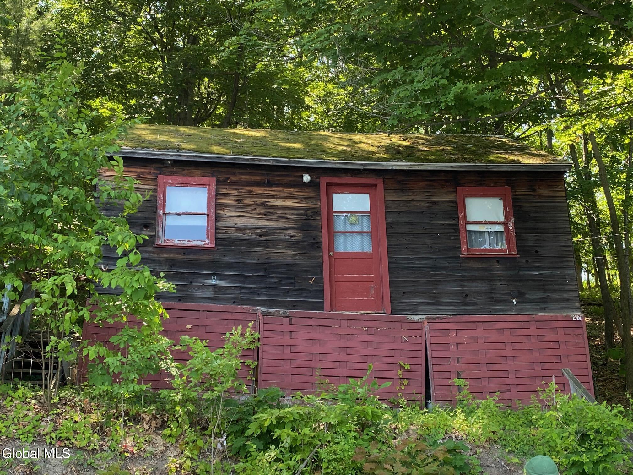 261 Geiser Road Wynantskill NY 12198