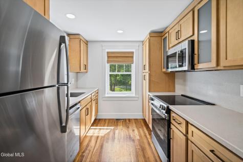 24 W Kaydeross Avenue Saratoga Springs NY 12866