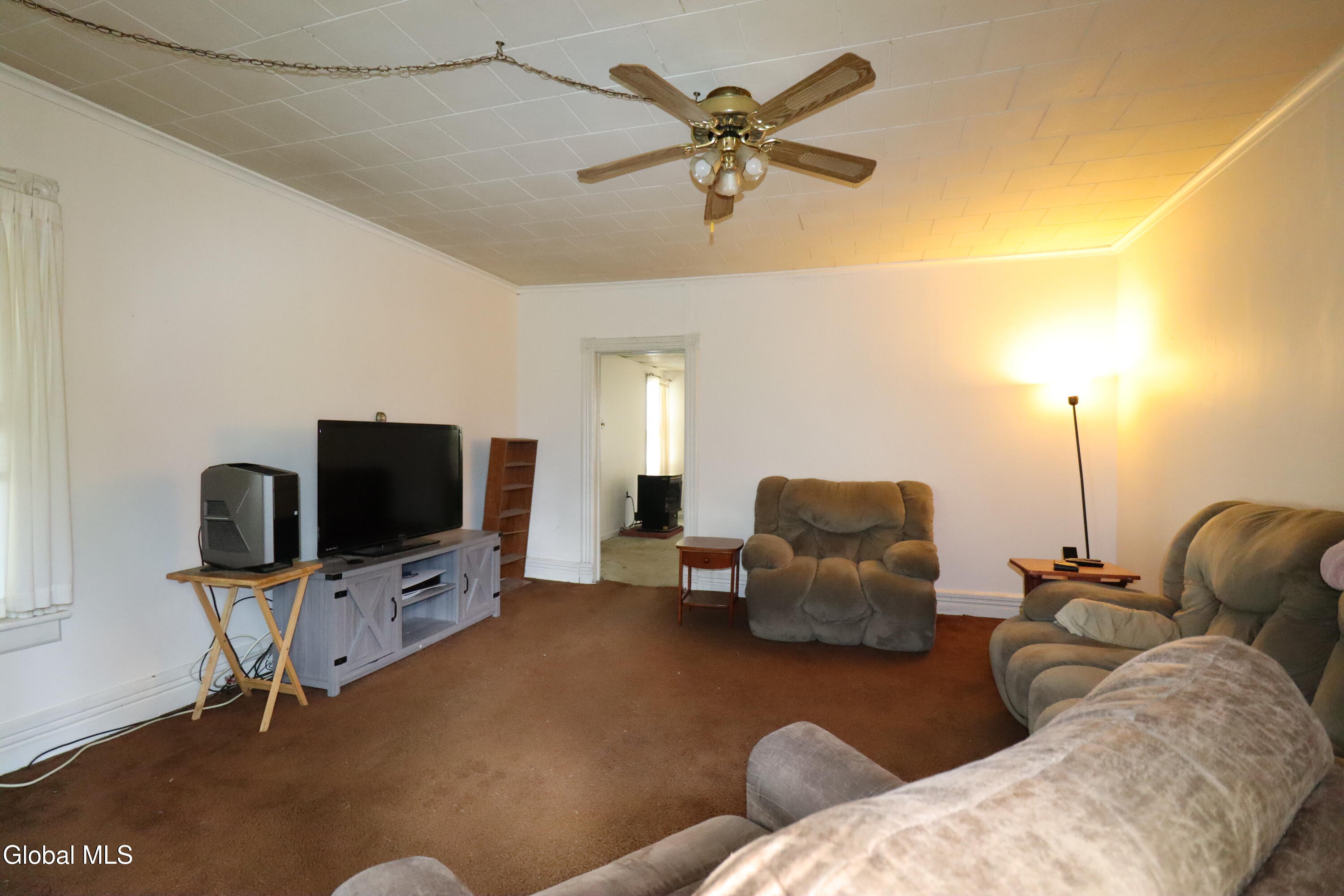 113 Dumler Lane Fort Hunter NY 12069