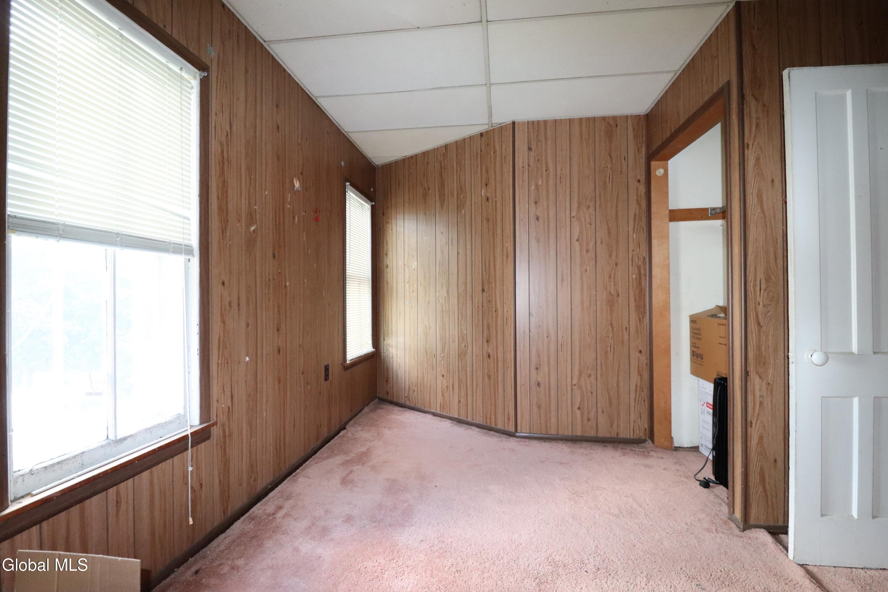 113 Dumler Lane Fort Hunter NY 12069