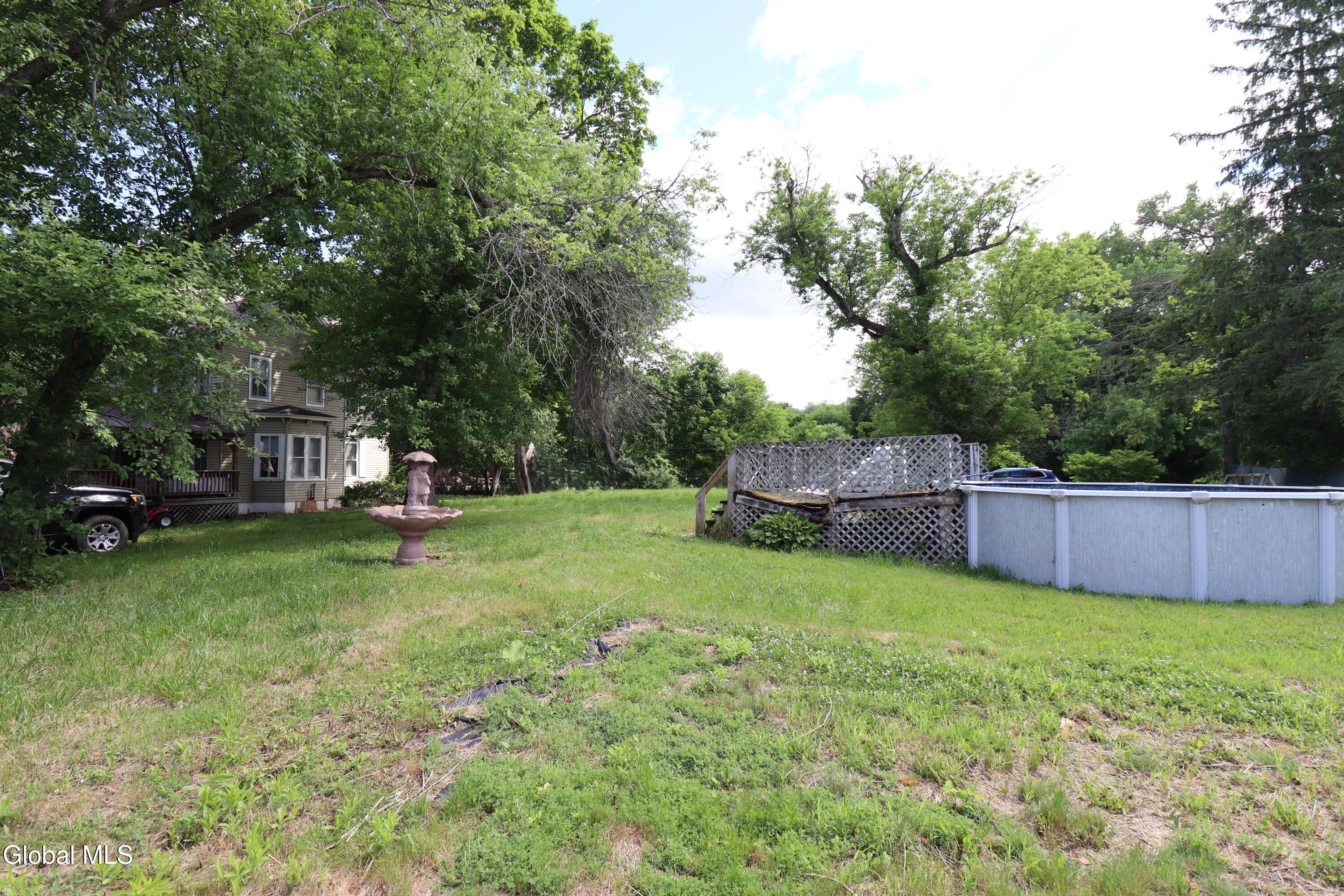 113 Dumler Lane Fort Hunter NY 12069