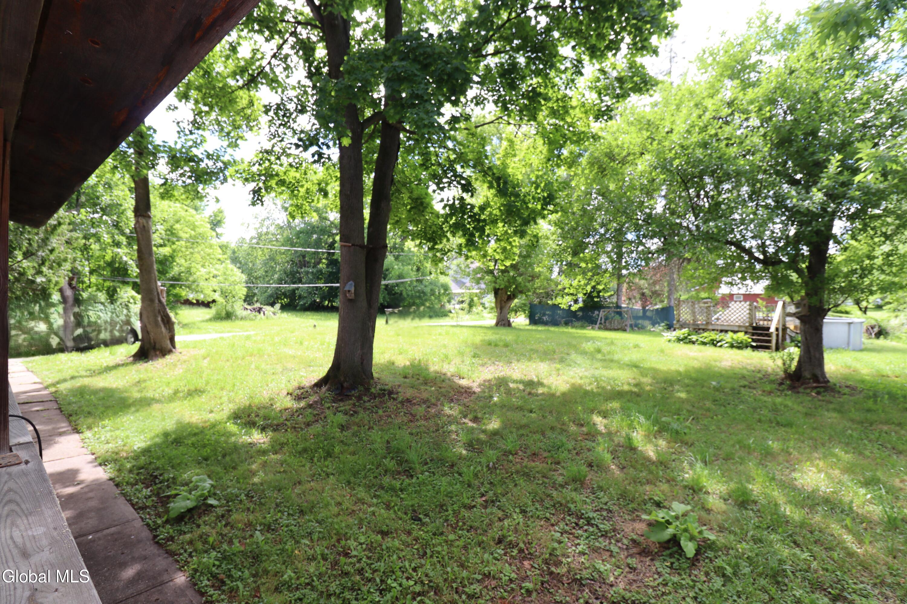 113 Dumler Lane Fort Hunter NY 12069