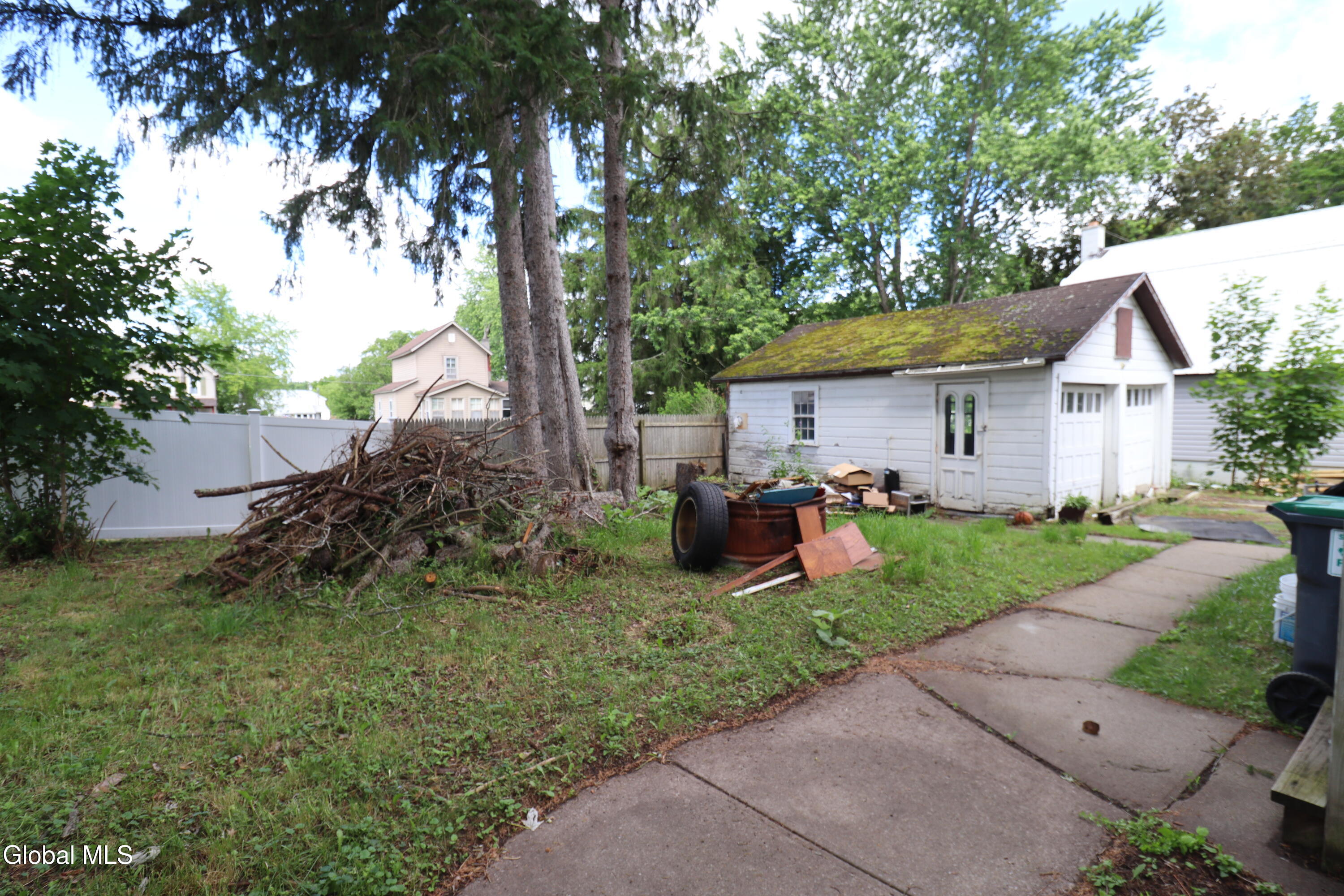 113 Dumler Lane Fort Hunter NY 12069