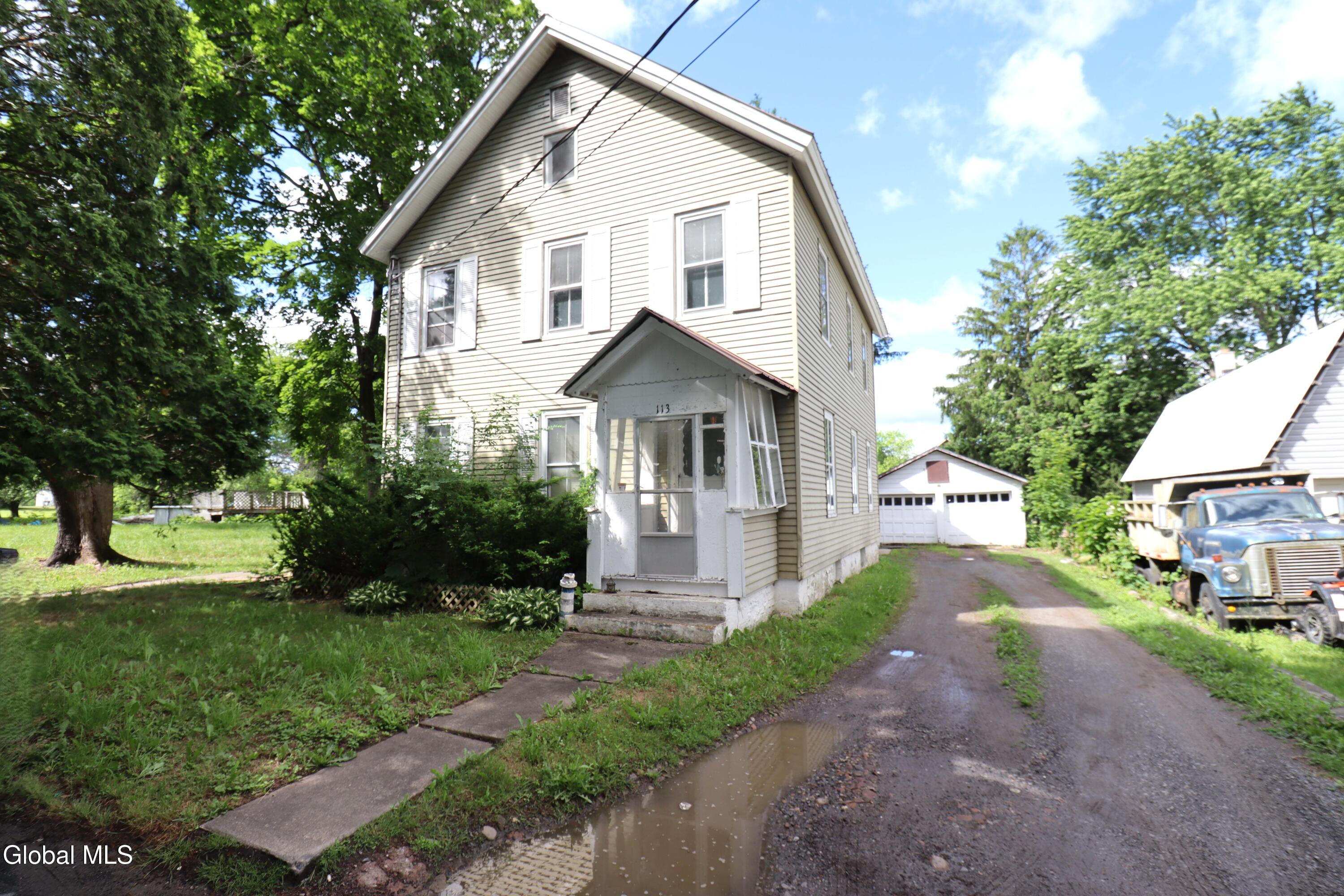 113 Dumler Lane Fort Hunter NY 12069