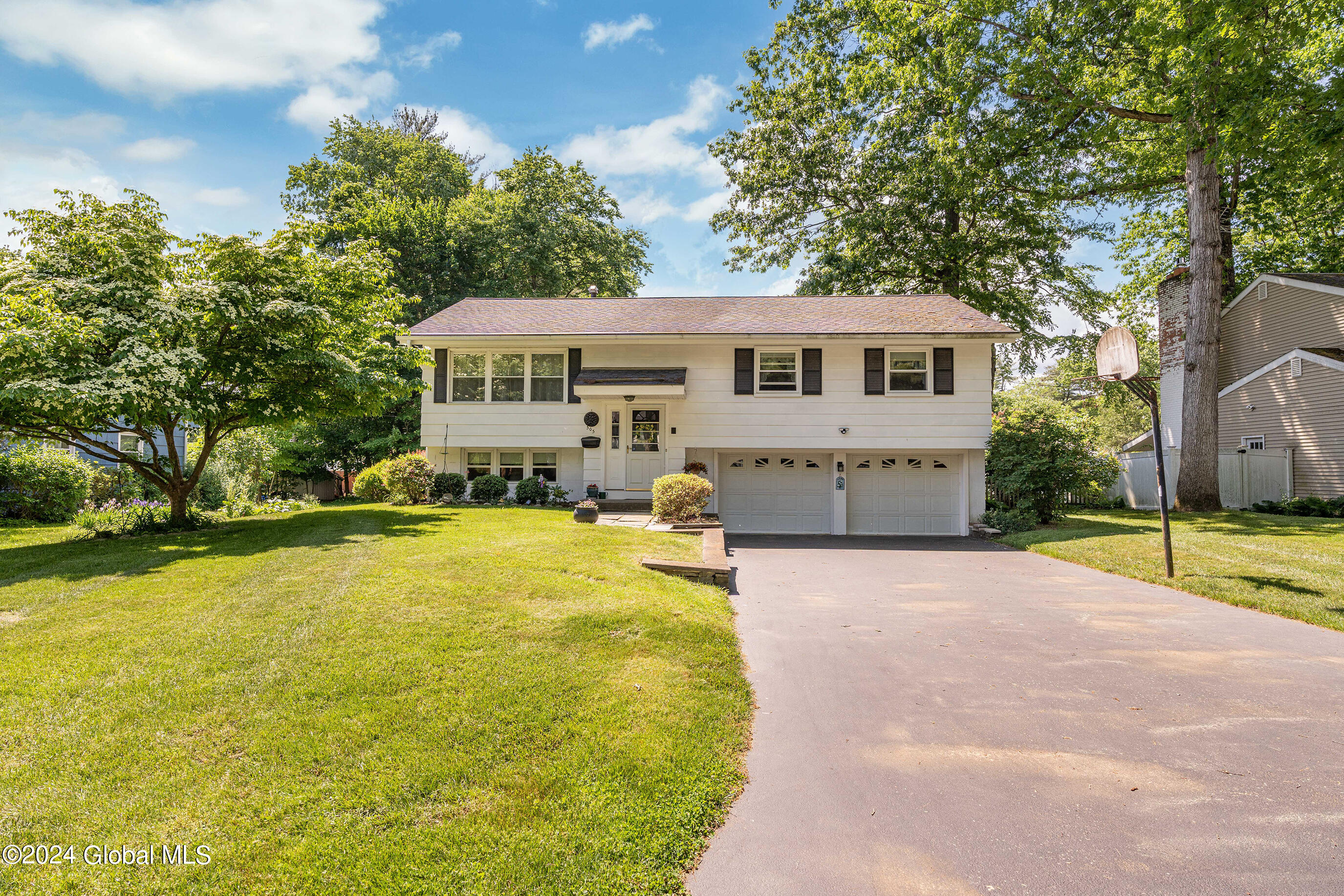 505 Huron Road Delmar NY 12054