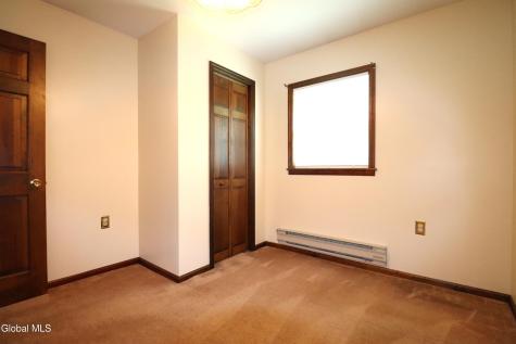 2896 W Lydius Street Schenectady NY 12303