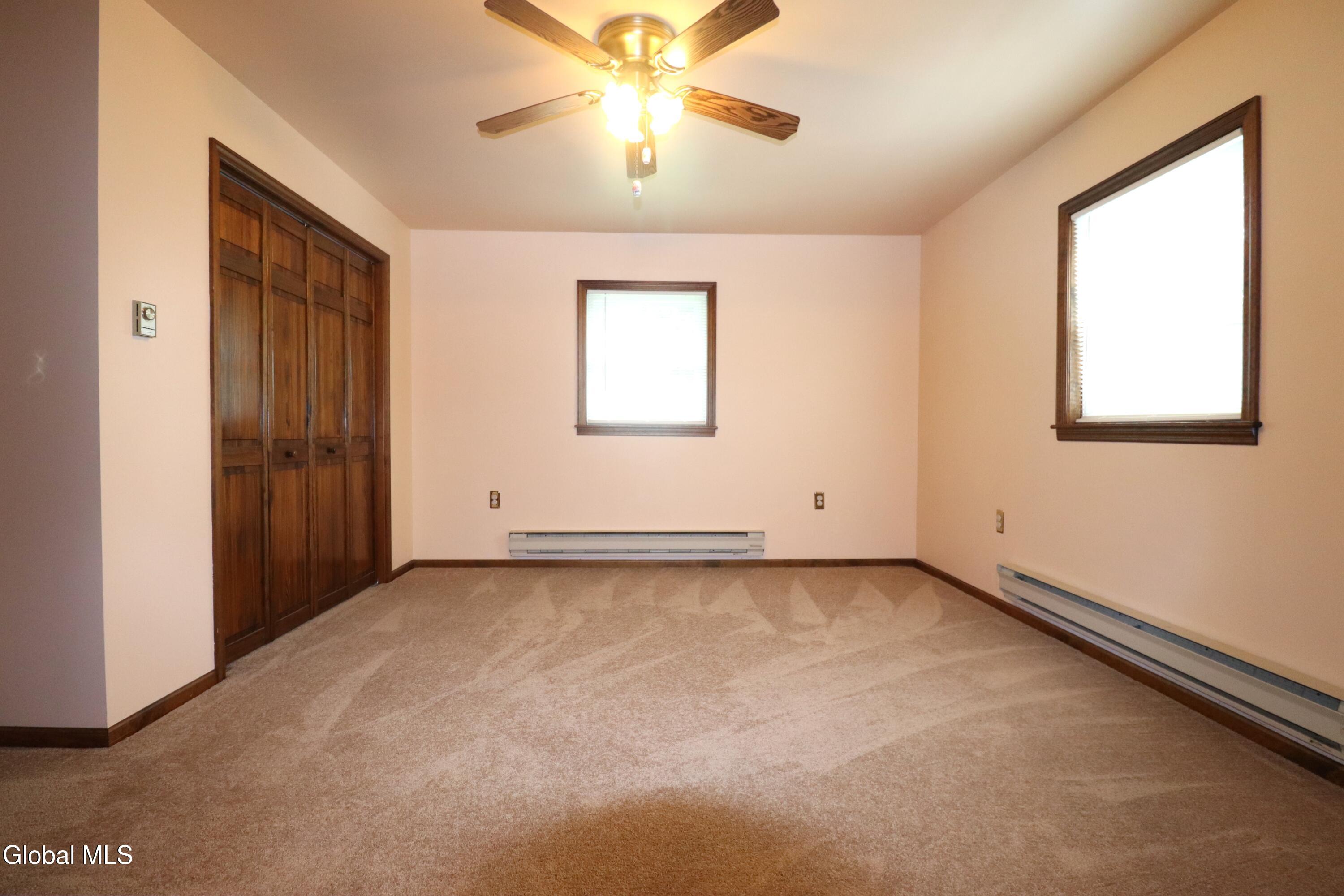 2896 W Lydius Street Schenectady NY 12303