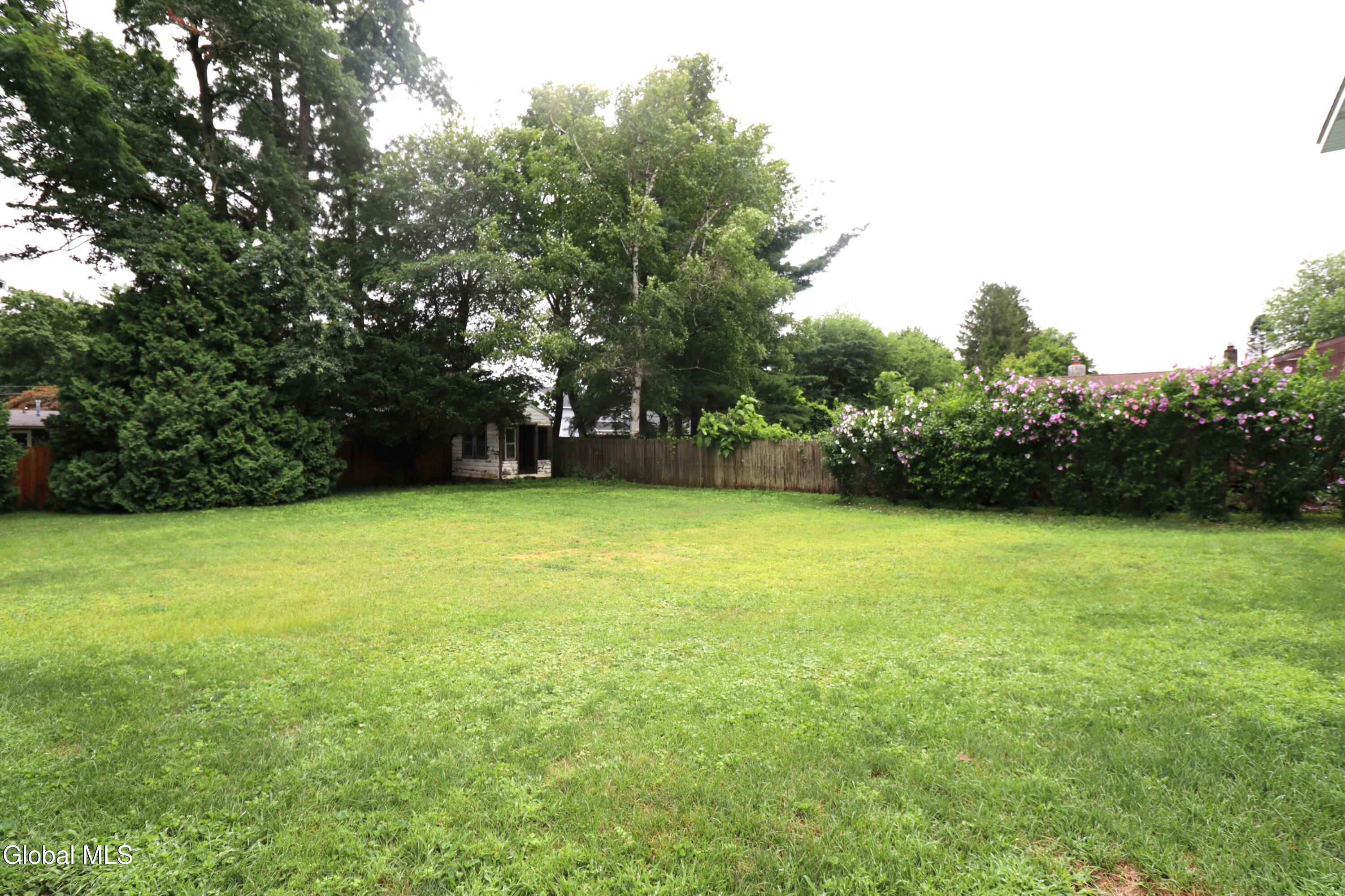2896 W Lydius Street Schenectady NY 12303