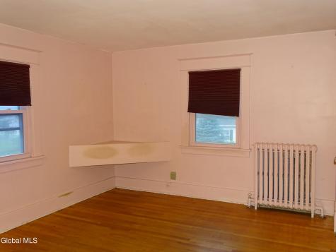 17 Bedell Avenue Delmar NY 12054