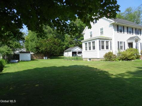 17 Bedell Avenue Delmar NY 12054